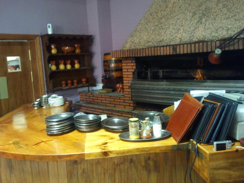 Mota del Marqués Hostal Botafumeiro المظهر الخارجي الصورة
